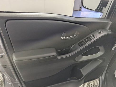 Used 2023 Nissan Frontier SV w/ Technology Package image 13