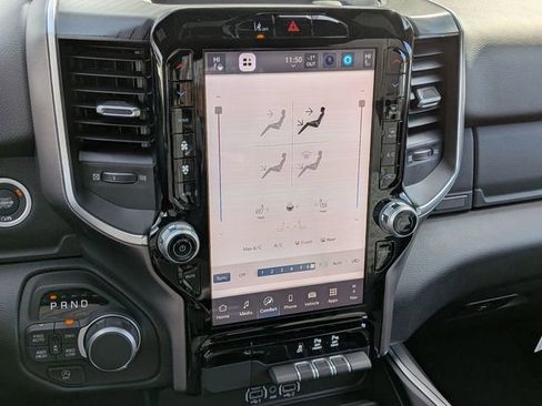 New 2026 RAM 1500 4x4 Crew Cab image 25