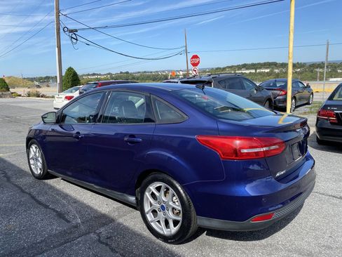 Used 2016 Ford Focus SE w/ Equipment Group 201A image 7