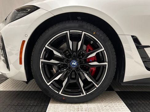 Used 2023 BMW i4 M50 AWD/4WD image 8