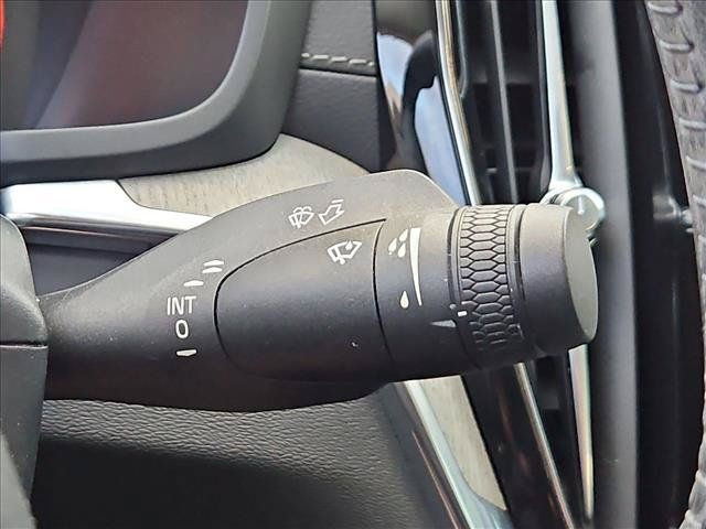 Used 2020 Volvo S60 T5 Inscription FWD image 20