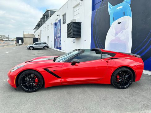 Used 2016 Chevrolet Corvette Stingray Coupe w/ 2LT Preferred Equipment Group image 2