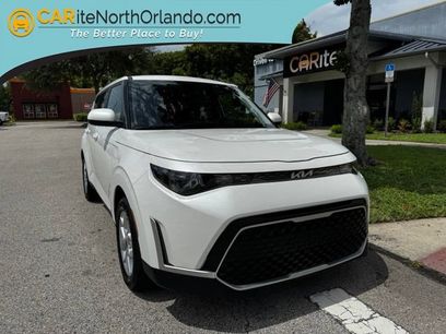 Used 2025 Kia Soul LX w/ LX Technology Package