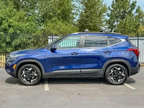 Used 2025 Kia Seltos EX w/ EX Sunroof Package AWD/4WD image 6