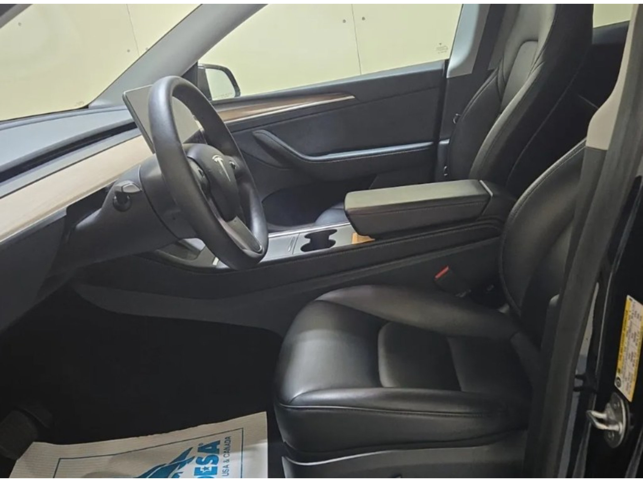 Used 2023 Tesla Model Y Long Range AWD/4WD image 7