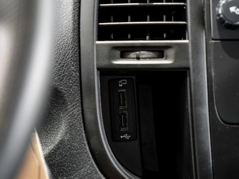 Used 2023 Mercedes-Benz Metris image 19