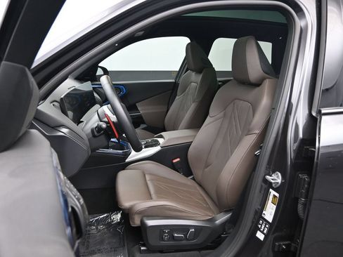 Used 2025 BMW X3 M50 AWD/4WD image 22
