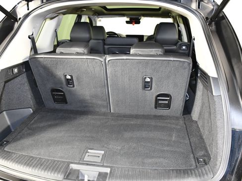 Certified 2025 Acura MDX SH-AWD image 50
