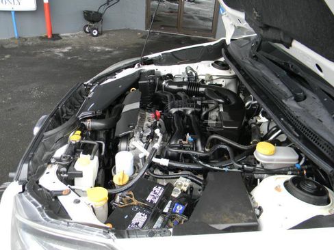 Used 2014 Subaru Crosstrek 2.0i Premium image 23