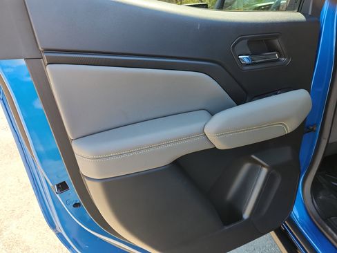 Used 2024 Chevrolet Colorado ZR2 image 38