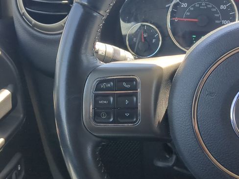 Used 2018 Jeep Wrangler Sport AWD/4WD image 19