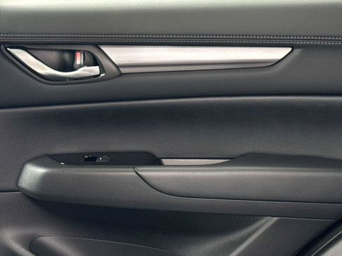 Certified 2025 MAZDA CX-5 AWD 2.5 S w/ Select Package image 13