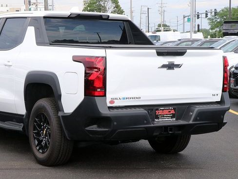 Used 2024 Chevrolet Silverado EV W/T image 11