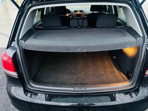 Used 2012 Volkswagen Golf TDI image 16