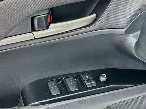 Used 2025 Toyota Camry LE image 15