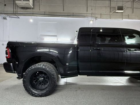 Used 2023 RAM 3500 Laramie w/ Night Edition image 8