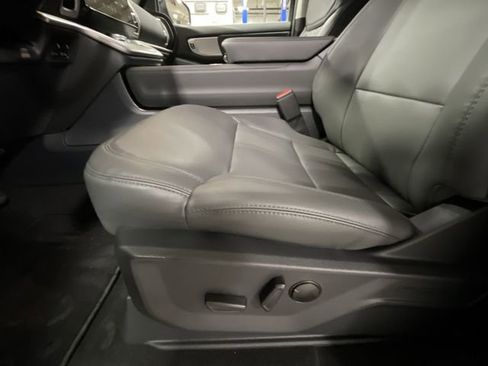 New 2026 Ford Expedition Active AWD/4WD image 18