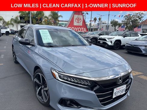 Used 2022 Honda Accord Sport image 2