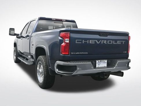 Used 2020 Chevrolet Silverado 2500 LTZ w/ LTZ Plus Package image 9