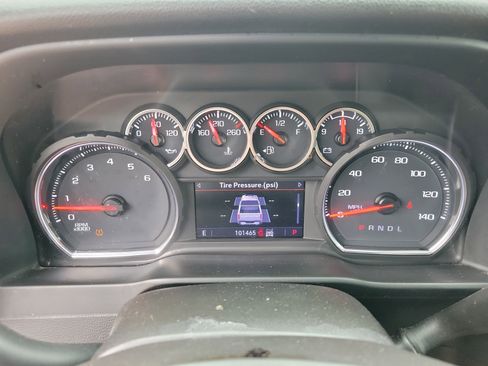 Used 2021 Chevrolet Silverado 1500 LT Trail Boss w/ Bed Protection Package AWD/4WD image 16
