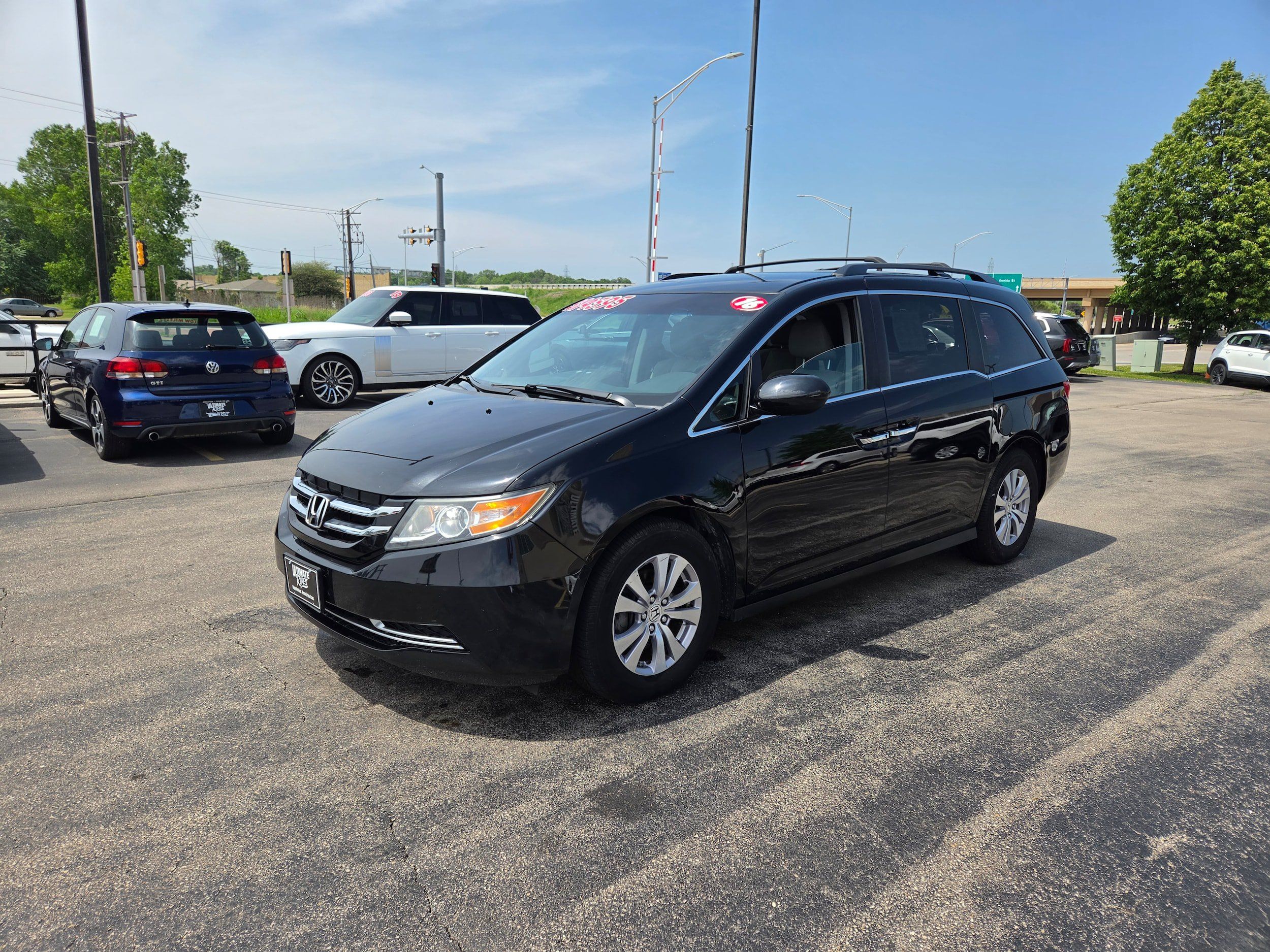 Used 2016 Honda Odyssey EX image 3
