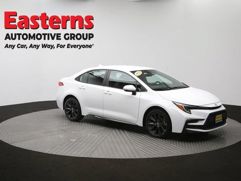 Used 2024 Toyota Corolla SE FWD image 46