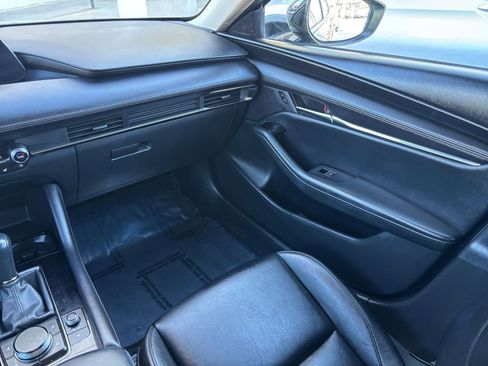 Used 2025 MAZDA MAZDA3 s image 32