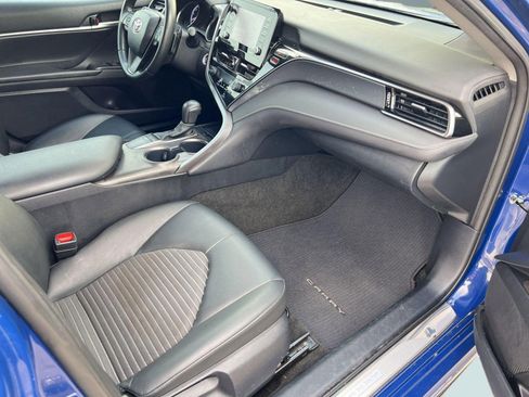 Used 2023 Toyota Camry SE w/ Convenience Package image 29