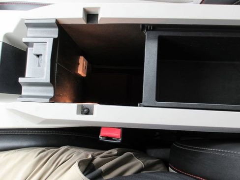 Certified 2013 Chevrolet Equinox LT w/ Power Convenience Package image 27