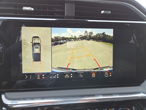 New 2026 GMC Sierra 2500 Denali image 9