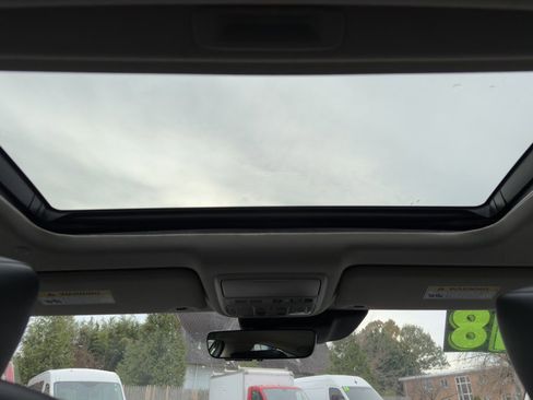 Used 2018 Honda Accord Touring image 34