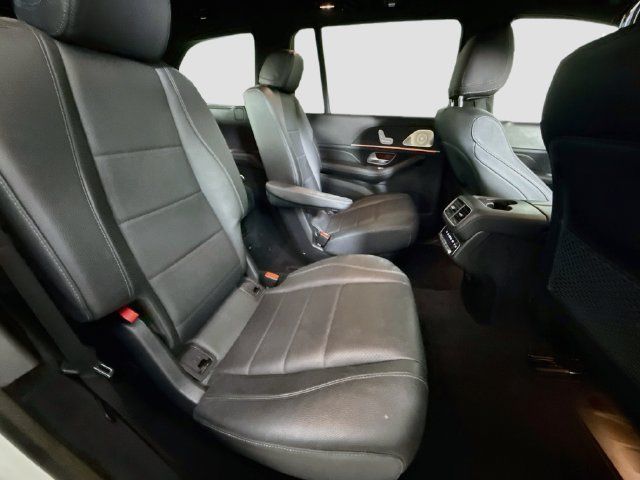 Used 2023 Mercedes-Benz GLS 450 4MATIC image 26