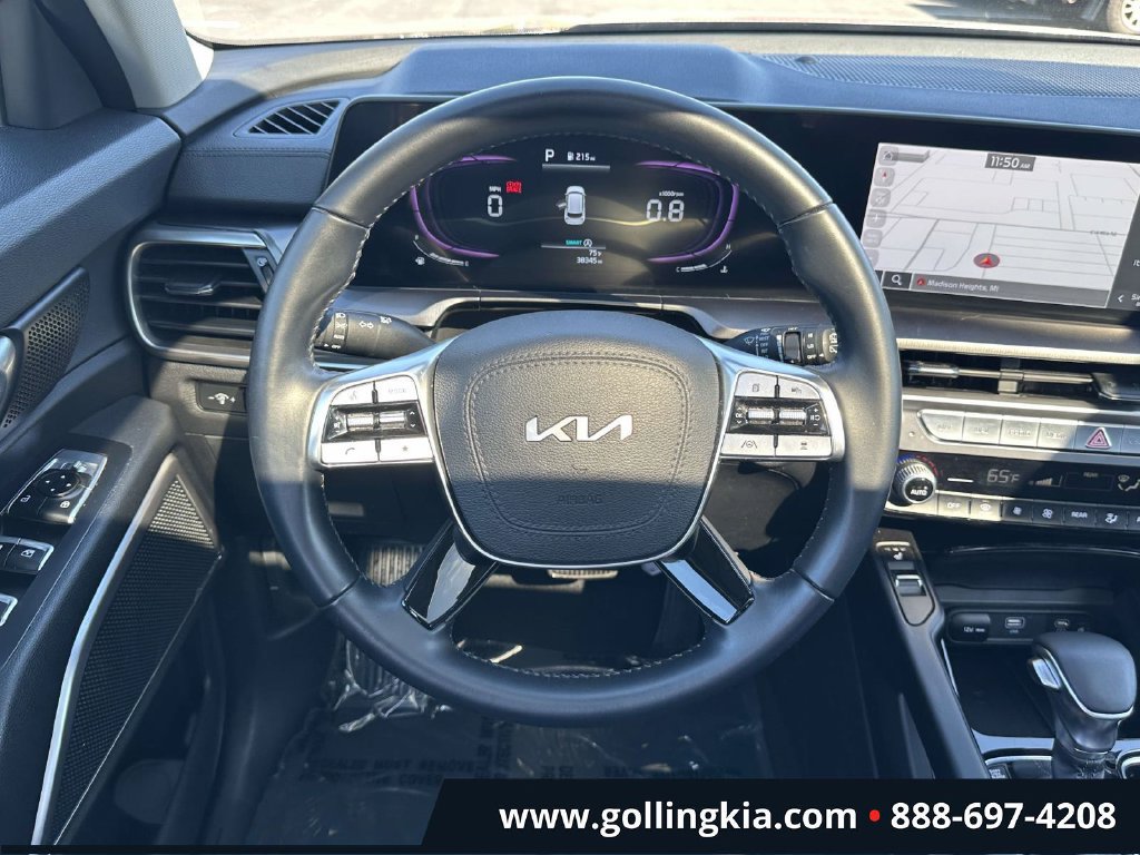 Certified 2024 Kia Telluride S w/ S Sunroof Package AWD/4WD image 13