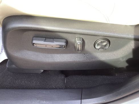 Used 2017 Honda CR-V EX-L image 49