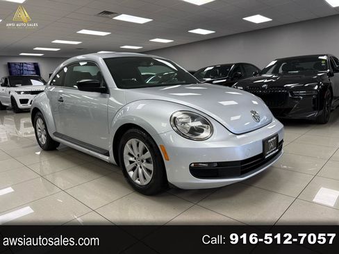 Used 2014 Volkswagen Beetle 1.8T image 1