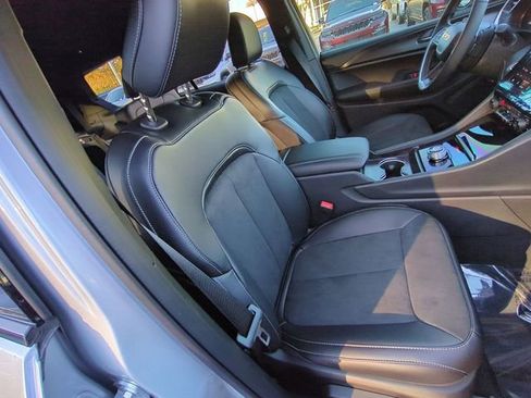 New 2025 Jeep Grand Cherokee L Altitude image 36