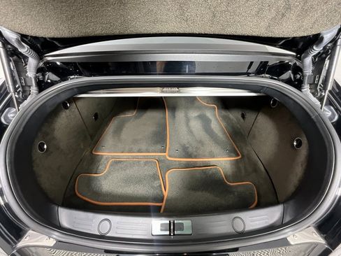 Used 2014 Bentley Continental GT image 24