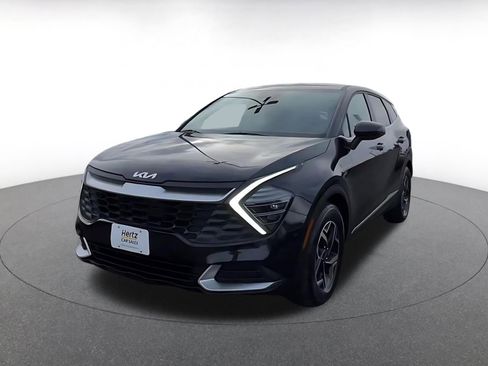 Used 2024 Kia Sportage LX image 7