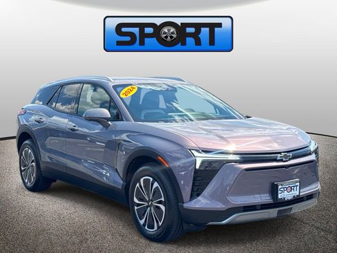 Used 2024 Chevrolet Blazer EV LT AWD/4WD image 26