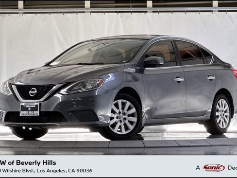 Used 2016 Nissan Sentra S FWD image 1