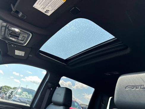 New 2026 GMC Sierra 2500 AT4 w/ AT4 Premium Plus Package AWD/4WD image 31