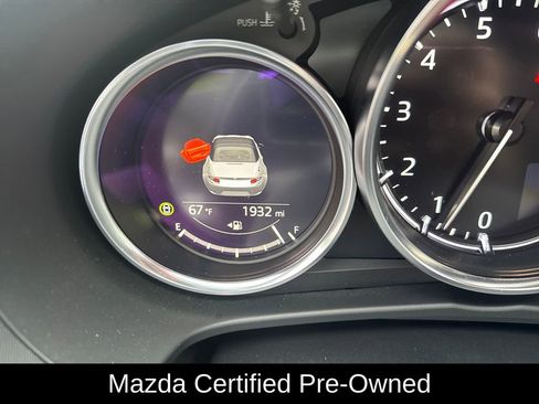 Certified 2025 MAZDA MX-5 Miata Club w/ Appearance Package RWD image 24