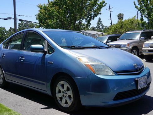 Used 2007 Toyota Prius FWD image 9