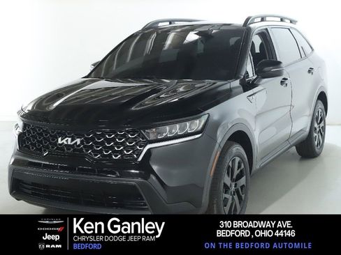 Used 2022 Kia Sorento S w/ Panoramic Sunroof Package image 1