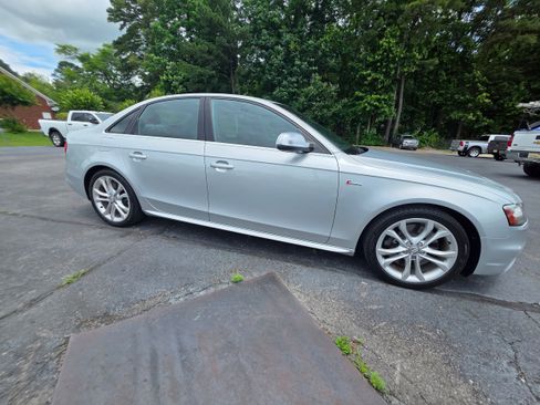 Used 2013 Audi S4 Premium Plus AWD/4WD image 4