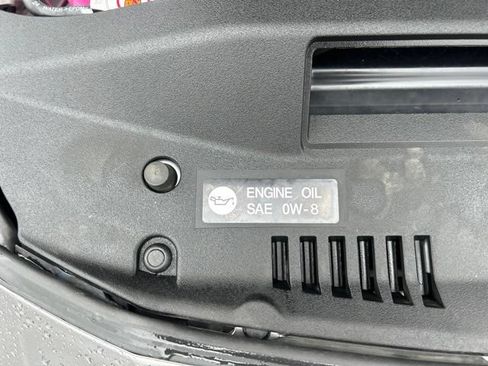 Used 2025 Toyota Camry SE FWD image 15