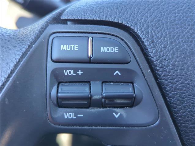 Used 2018 Kia Forte LX w/ LX Rear Camera Package FWD image 13