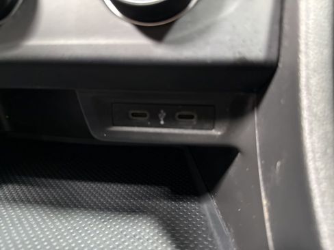 Used 2021 Volkswagen Jetta S image 28