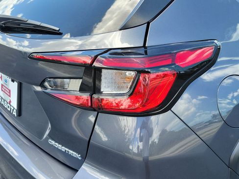 Certified 2024 Subaru Crosstrek 2.5i Limited AWD/4WD image 11
