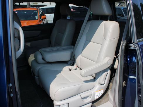 Used 2015 Honda Odyssey Touring image 15